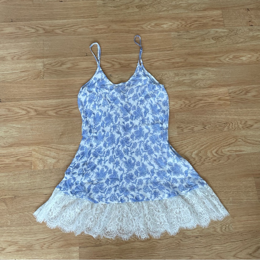 WonderLustLA Blue Floral Toile Lace Hem Mini Dress Small Adjustable Straps Boho